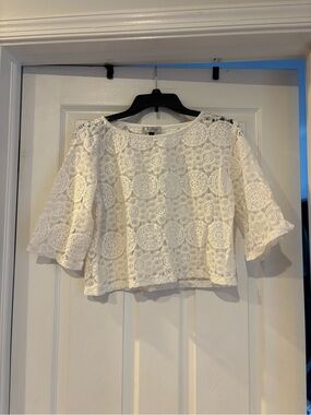 White Crochet Lace Women's Tank Top with Three-Quarter Sleeves